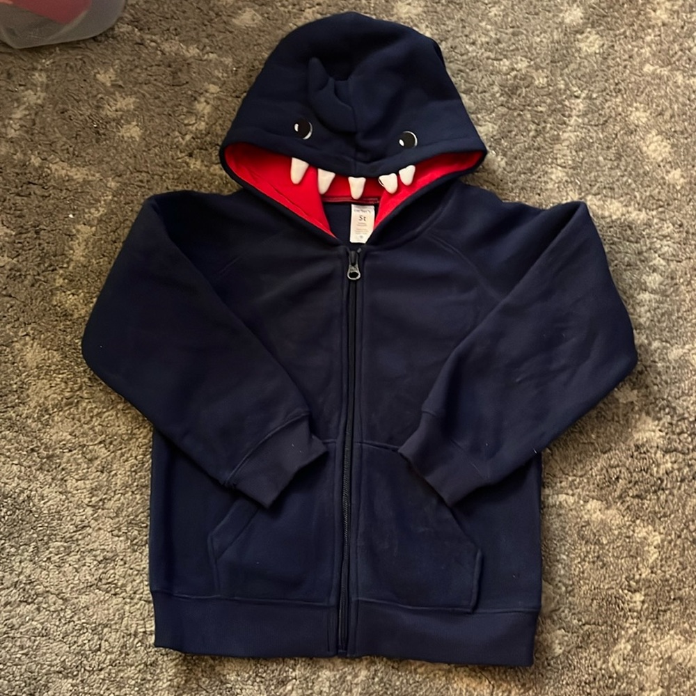 Carters Shark sweatshirt for boy toddler.
